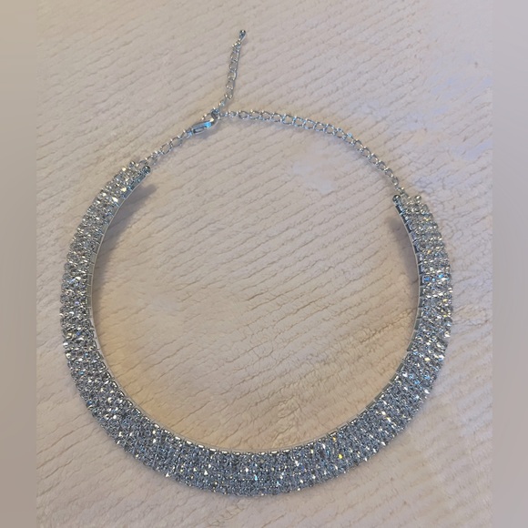 Elegant Princess Rhinestone Choker Silver Necklace - Picture 3 of 6